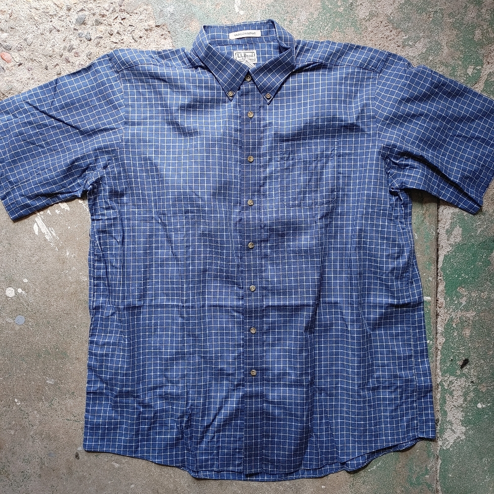 Vintage LL Bean Mens Button Down Shirt Plaid